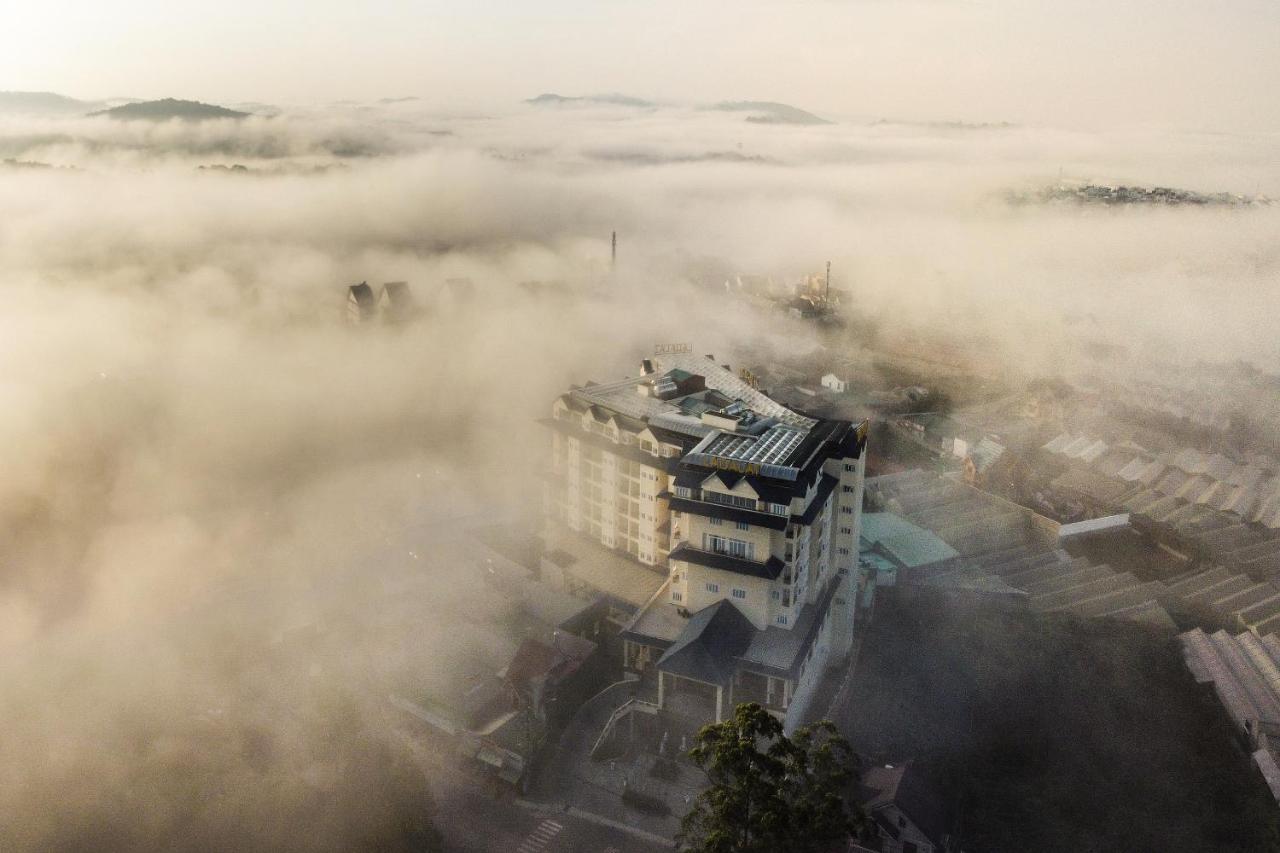 Ladalat Hotel Εξωτερικό φωτογραφία