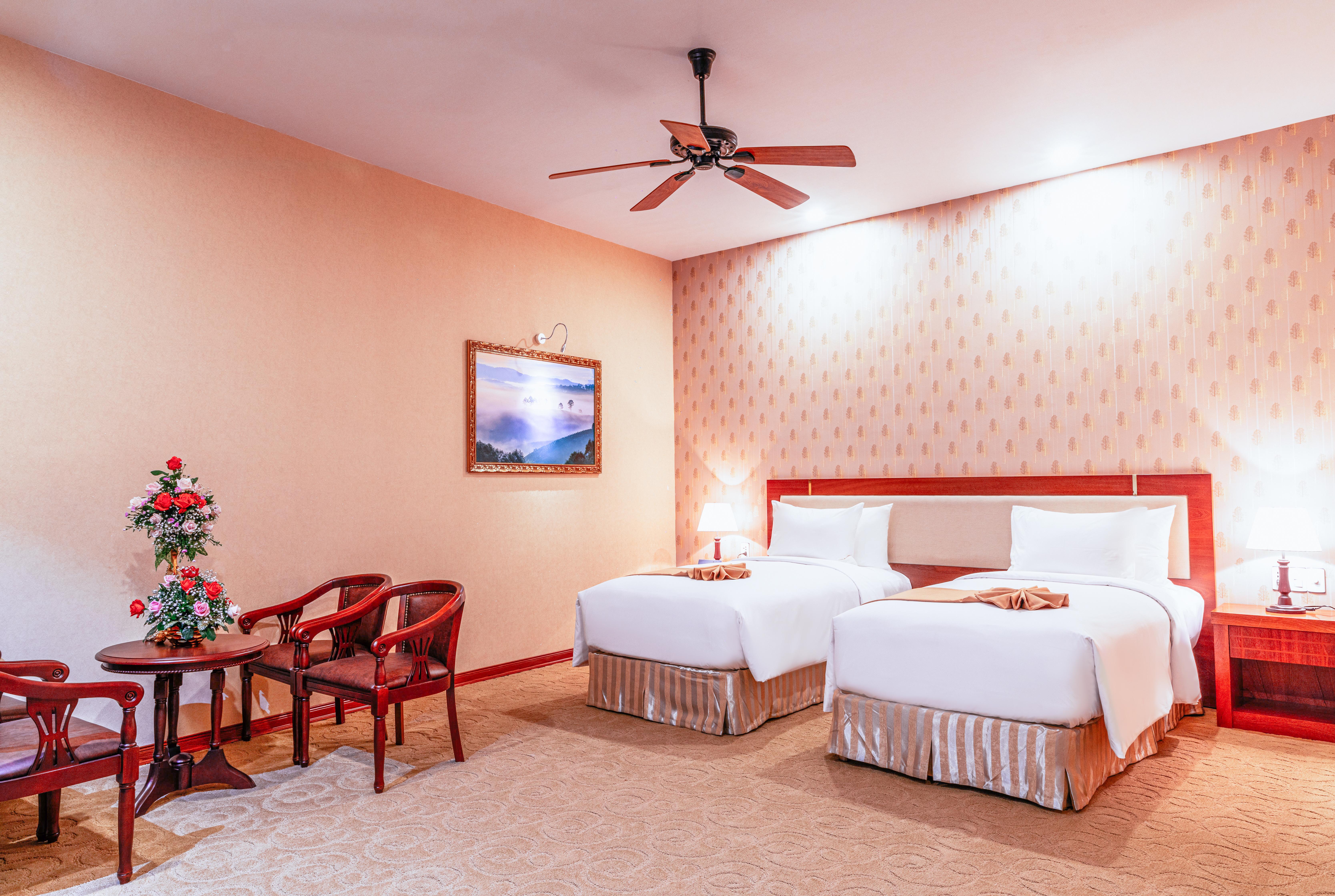 Ladalat Hotel Εξωτερικό φωτογραφία