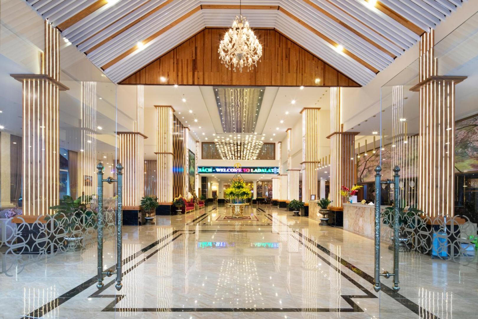 Ladalat Hotel Εξωτερικό φωτογραφία